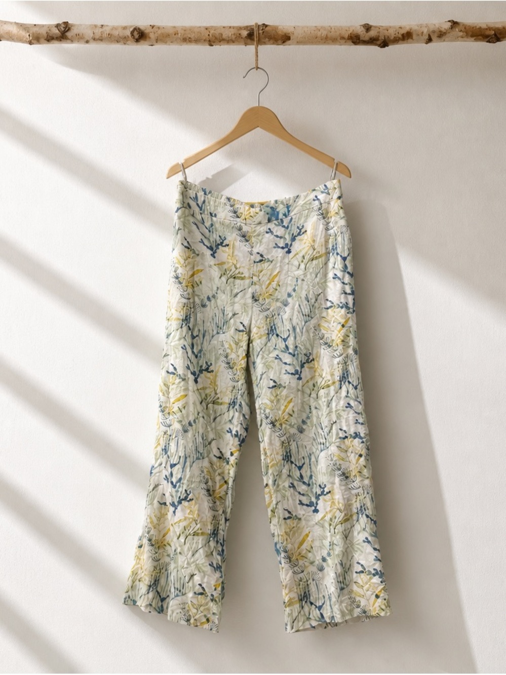 Chico's Wide-Leg Linen Blend Cropped Pants - White/Blue/Yellow